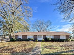 5202 Surrey Rd, Montgomery, AL 36109