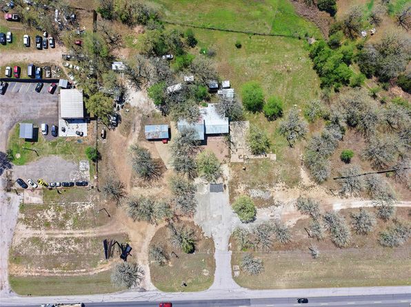1587 State Highway 71 W UNIT A, Cedar Creek, TX 78612