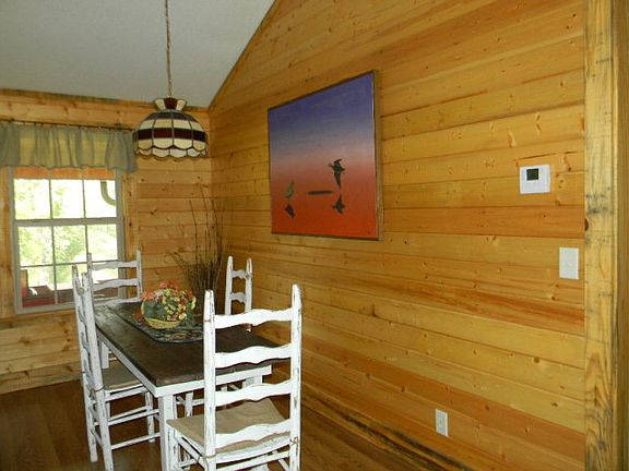 3rd image of 27583 Harbor Rd