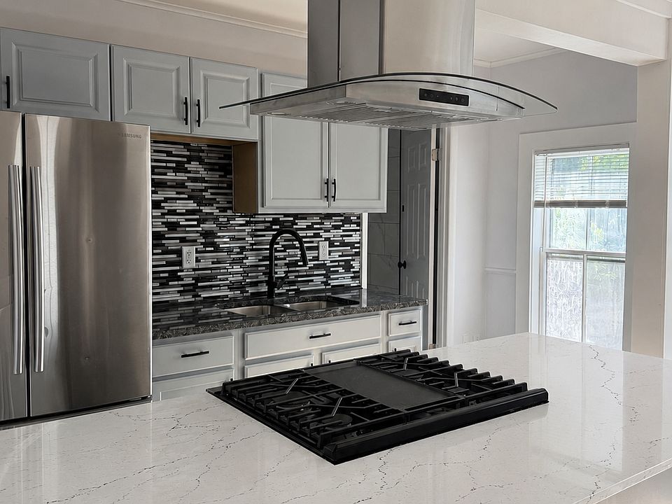 1st image of 51 Murray St #3
