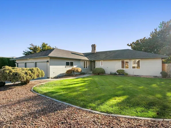 2925 S Ledbetter Pl, Kennewick, WA 99337