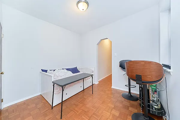 Rented by Living New York | media 14