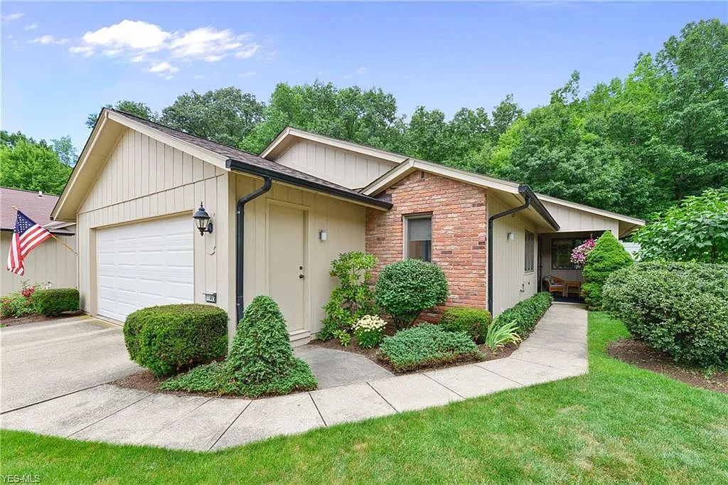 11463 Blodgett Creek Trl photo 1