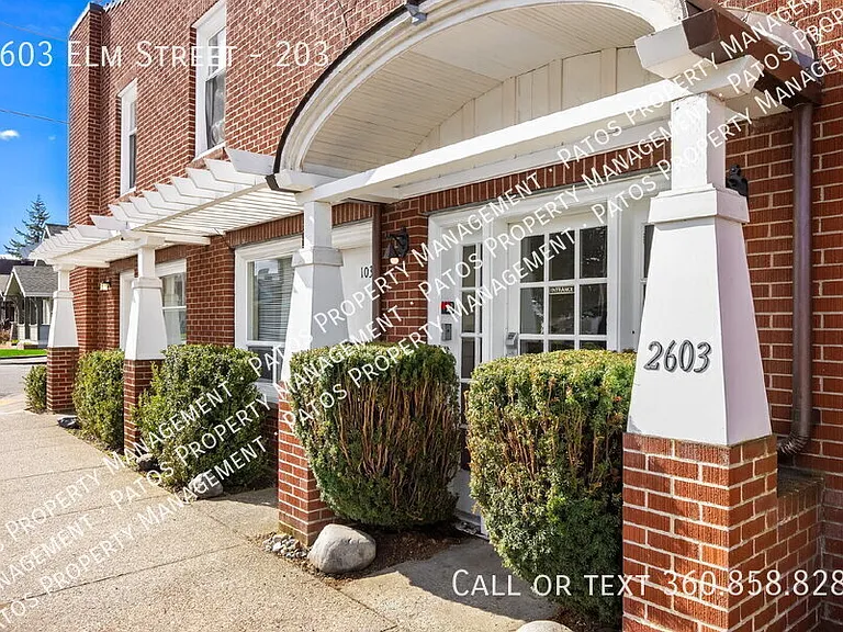 2603 Elm St #203 — Photo 4