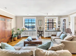116 Pinehurst Avenue J61/65 image 1 of 19