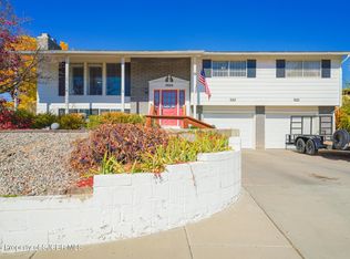 5604 Villa View Dr, Farmington, NM 87402