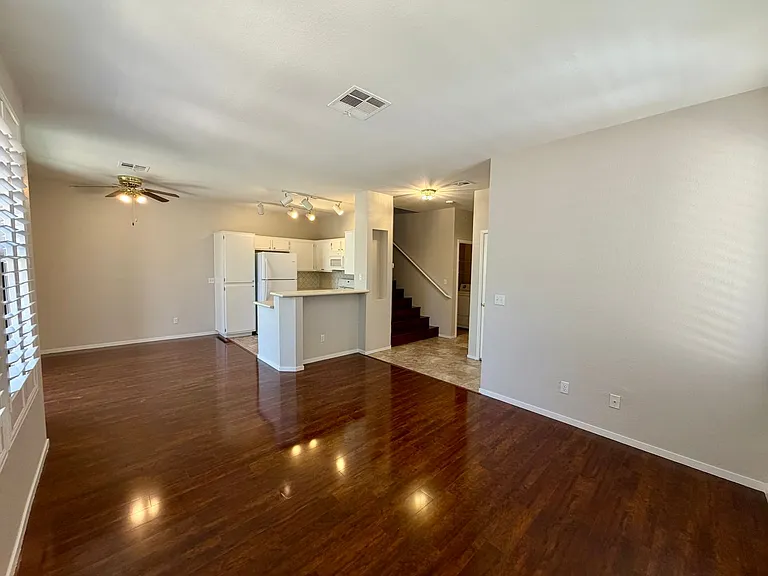 251 S Green Valley Pkwy #4011 — Photo 8