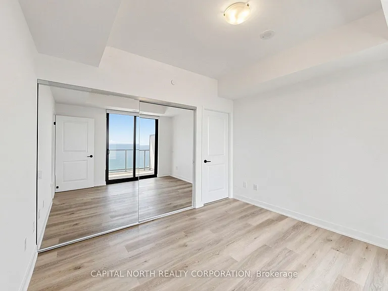 2075 Lakeshore Rd #708 — Photo 13