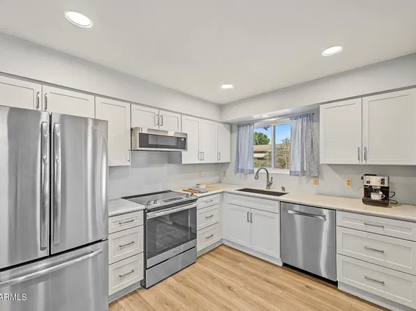501 N 56TH Street, Mesa, AZ 85205