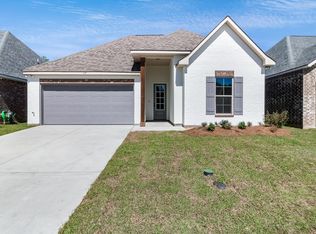 117 Sparrowhawk St, Broussard, LA 70518