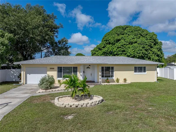 3889 19th Ave N, Saint Petersburg, FL 33713