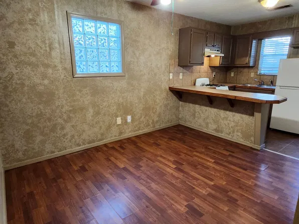 2017 Sagecrest Dr APT A, Benton, AR 72015