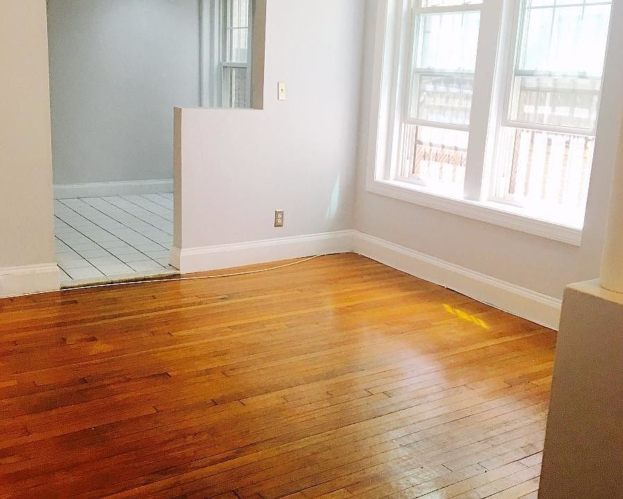 2nd image of 1744 Commonwealth Ave #1