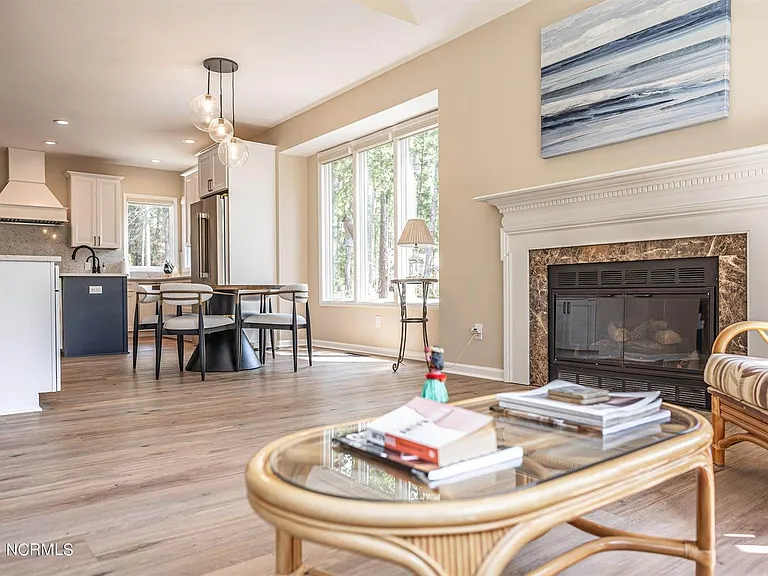 215 Plantation Dr — Photo 19