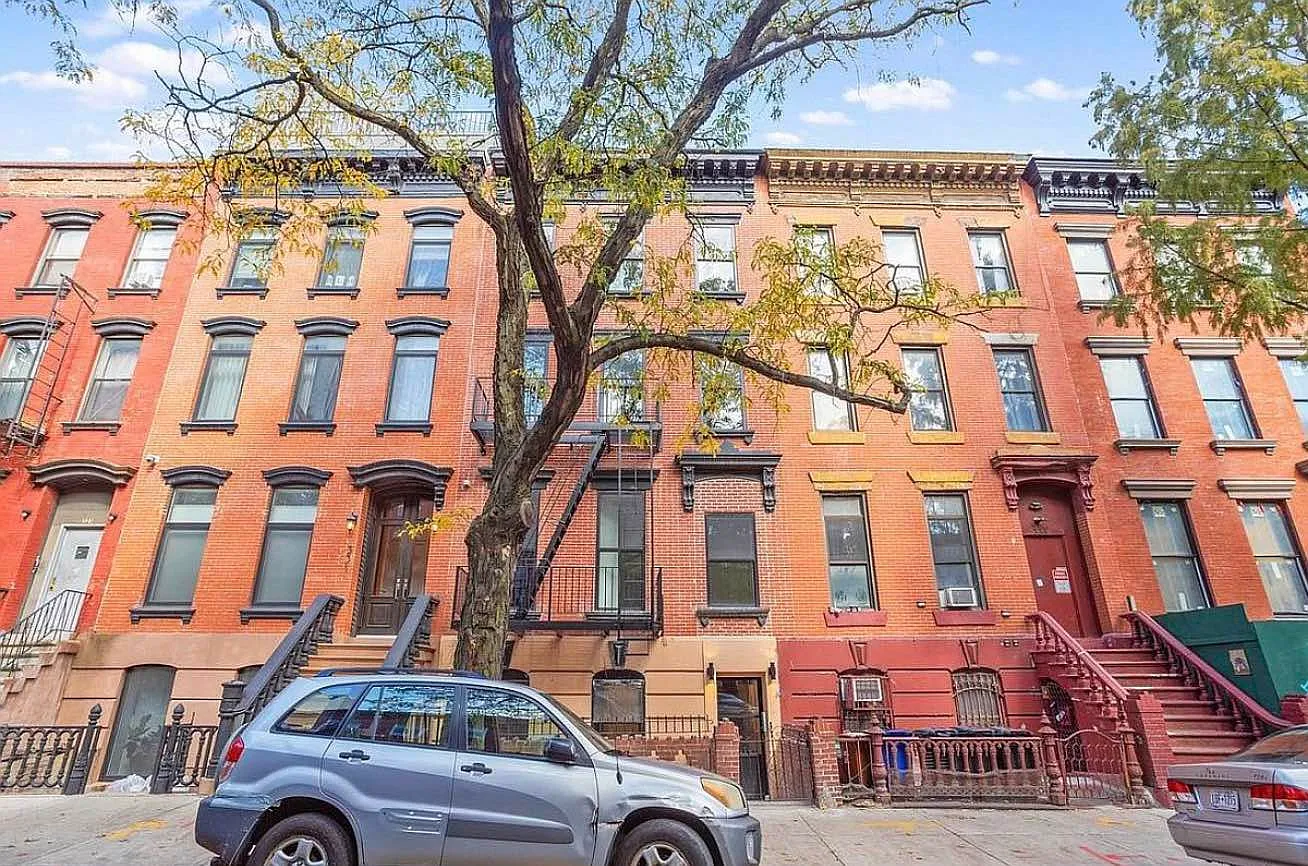 333 South Fifth Street — Photo 1