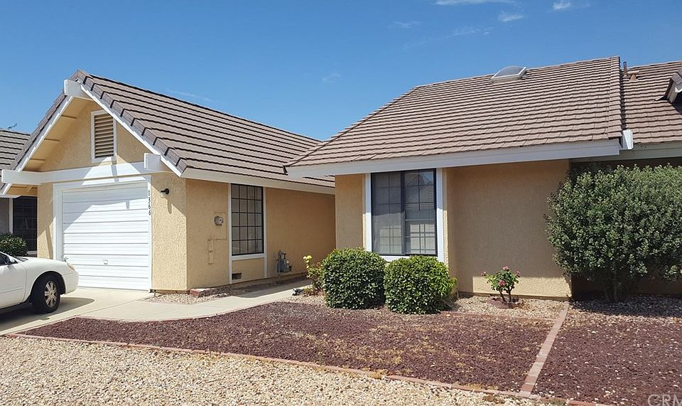 1st image of 1366 Yorktown Cir
