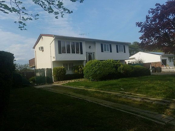3rd image of 71 Johnson Ave