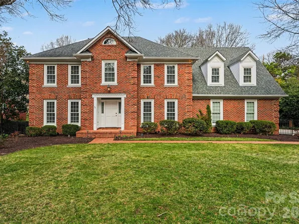 5606 Hillingdon Rd, Charlotte, NC 28226