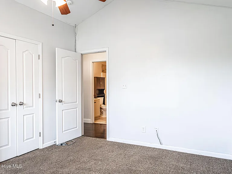 112 Holly Oak Cir — Photo 22