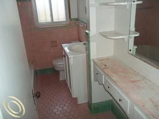 4th image of 18645 Sussex St