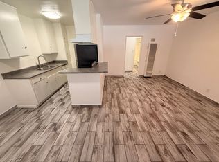 4635 N Bellflower Blvd #2, Long Beach, CA 90808