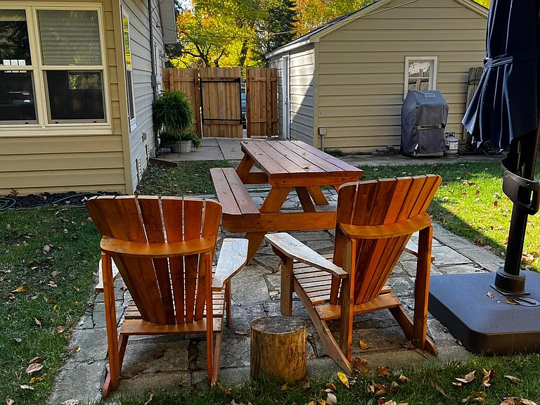 South Ln — Photo 29