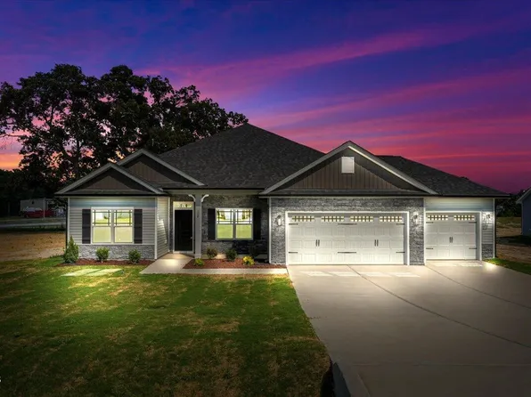 108 Brighton St, La Grange, NC 28551