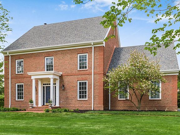 4th image of 6796 Rosewell Ln