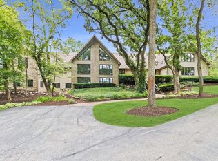 7208 Coventry Dr S, Spring Grove, IL 60081