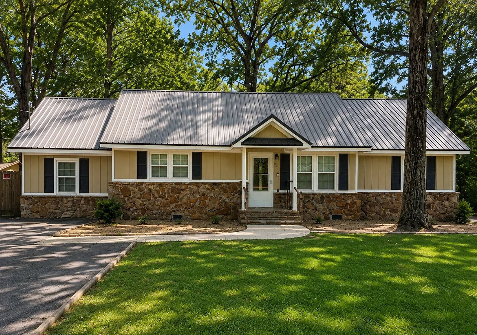 Spacious 3BR Home on Nearly an Acre in Opelika — Photo 1