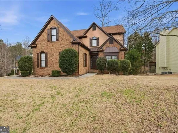 2753 Blue Moon Dr, Buford, GA 30519