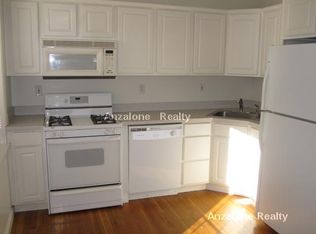 383 Hanover St, Boston, MA 02113