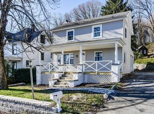 51 Fairview Ave, High Bridge, NJ 08829