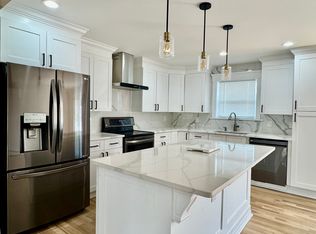 26 Norwich St FLOOR 1, Huntington Station, NY 11746