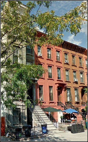 2nd image of 283 Monroe St APT 4