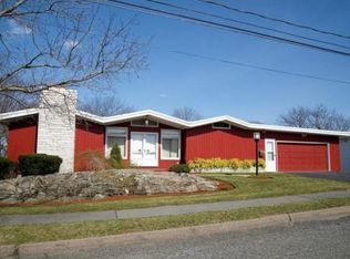 25 Parsons Dr, Swampscott, MA 01907