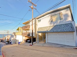 223 El Porto St, Manhattan Beach, CA 90266