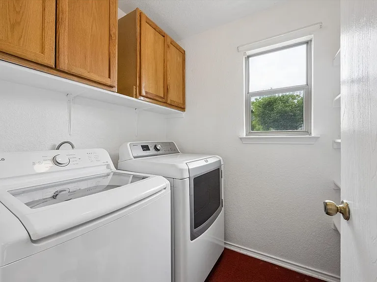 141 Beech Dr — Photo 14