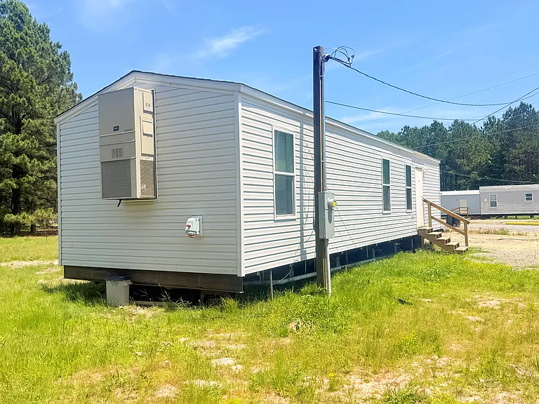 Lydia Ln — Photo 2