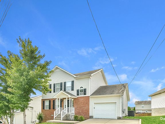 3rd image of 1009 Cheryl Ln