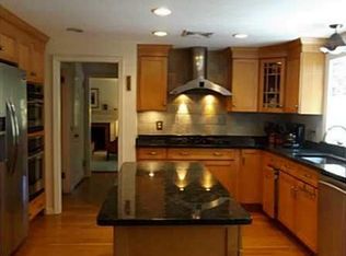 20 Signal Ridge Way, East Greenwich, RI 02818