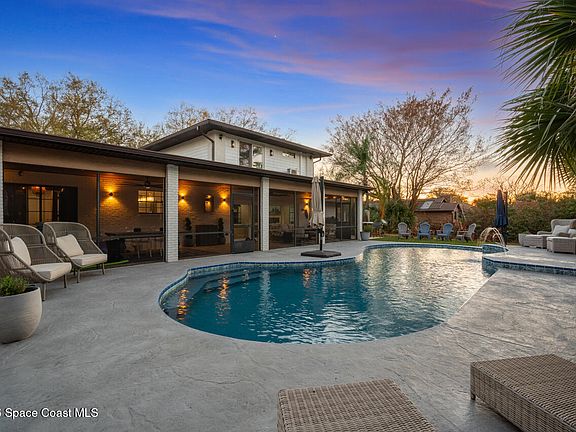 2nd image of 2780 Pomello Rd