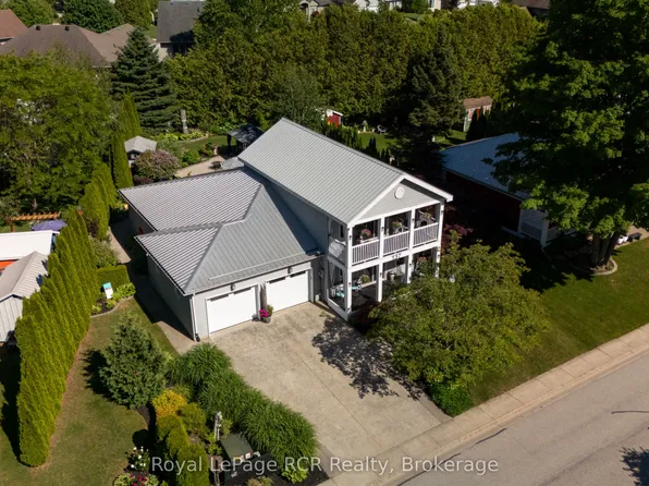 383 McNabb St #137, Saugeen Shores, ON N0H 2L0