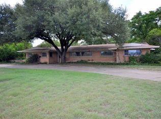 2031 Peavy Rd, Dallas, TX 75228