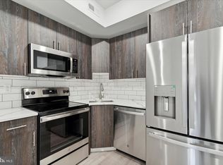 516 W Susquehanna Ave #2R, Philadelphia, PA 19122