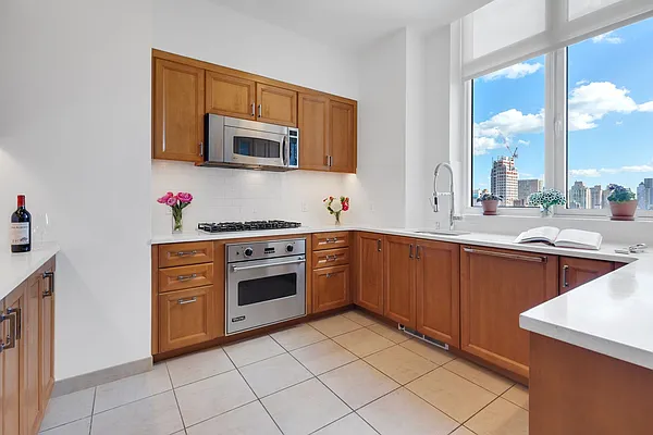 Sold by Compass | media 12