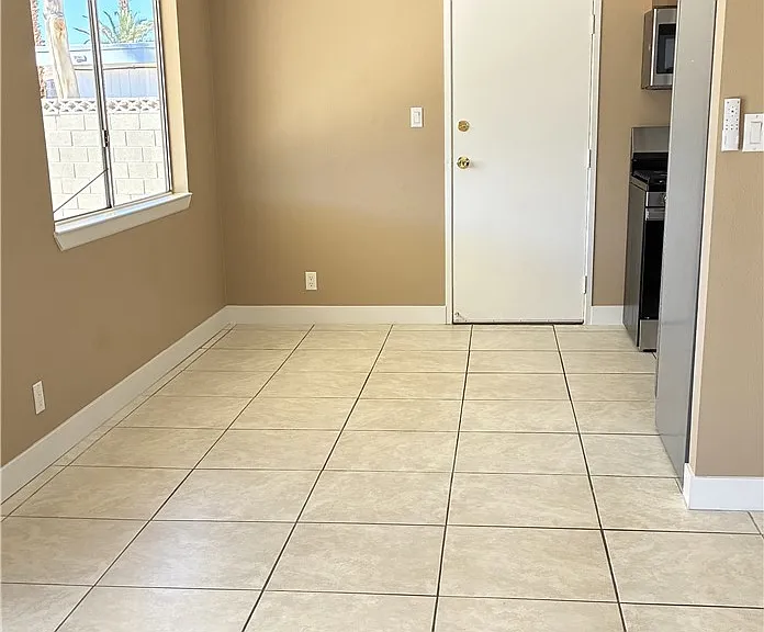 4351 Newview Cir — Photo 4