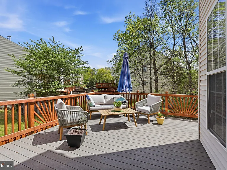 8110 Cerromar Way — Photo 11
