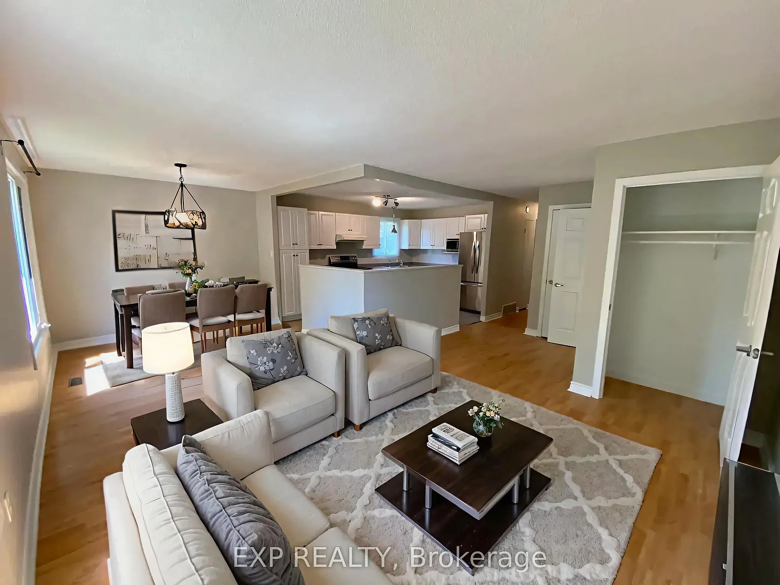 3 bed, $2,300 — Photo 4