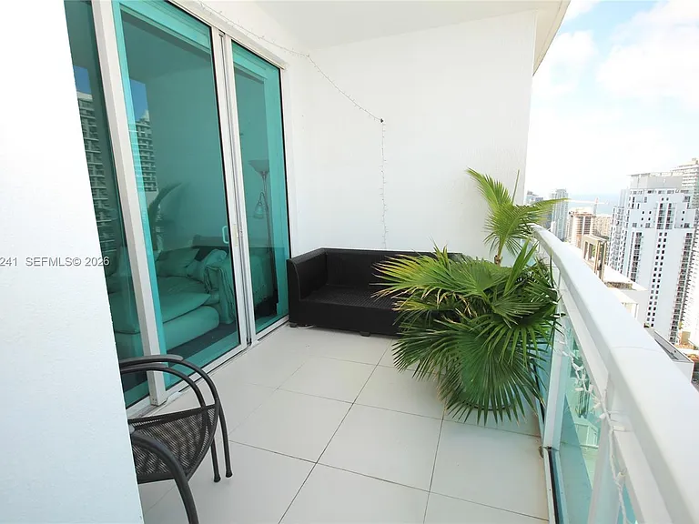950 Brickell Bay Dr #5000 — Photo 22